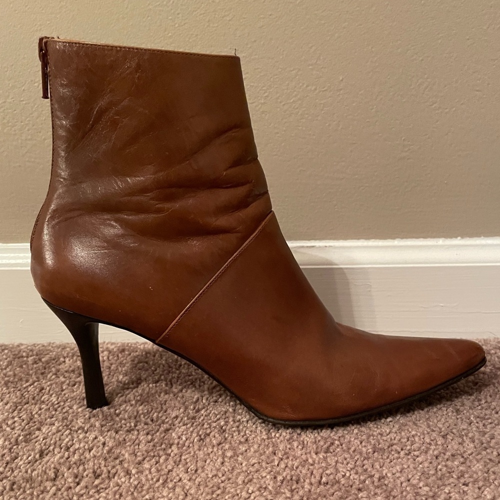 Brown leather Ann Taylor boots 8 1/2